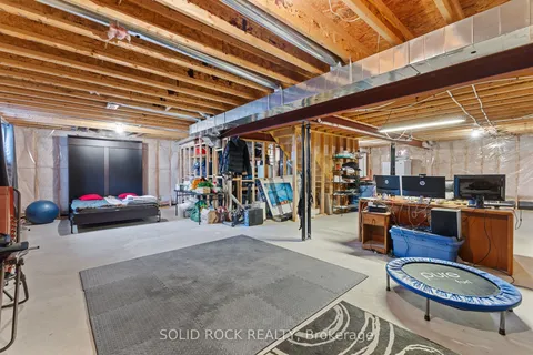 422 Mercury Street, Clarence-Rockland, ON K4K 0G8