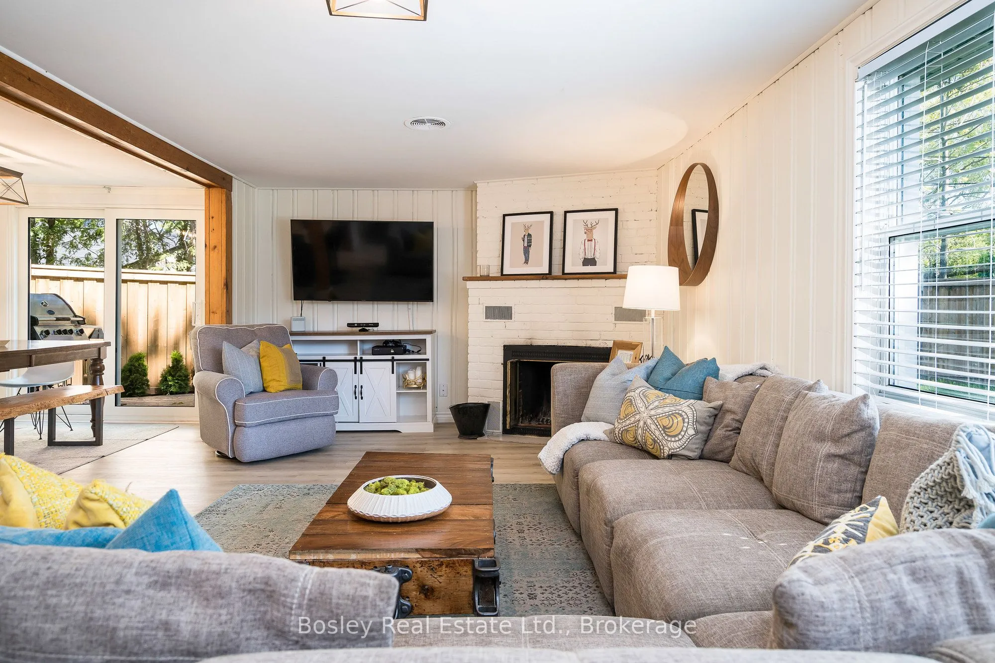102 HELEN Street, Blue Mountains, ON L9Y 3Z2