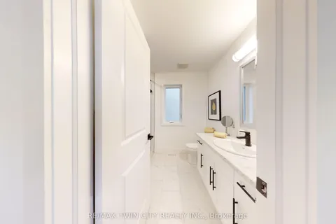 155 JULIE Crescent, London South, ON N5X 3X4