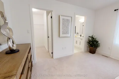 155 JULIE Crescent, London South, ON N5X 3X4