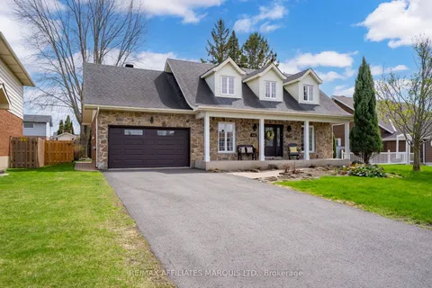 1932 Belvedere Crescent, Cornwall, ON K6H 6M9
