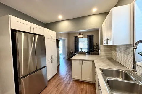 121 Durham Street, Kawartha Lakes, ON K9V 2R3