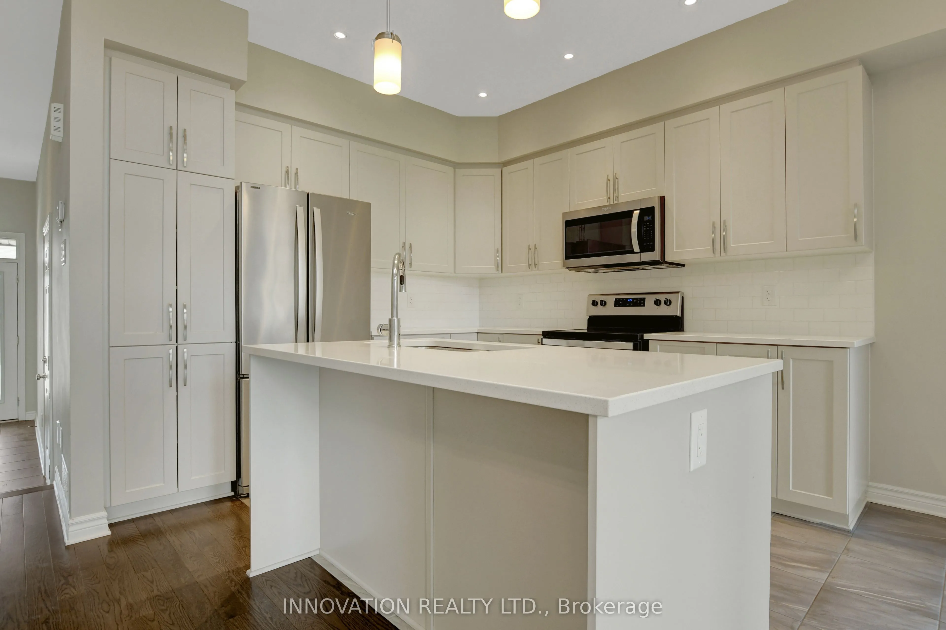 470 Markdale Terrace, Blossom Park - Airport and Area, ON K1X 0B5