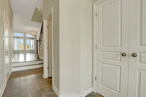 470 Markdale Terrace, Blossom Park - Airport and Area, ON K1X 0B5