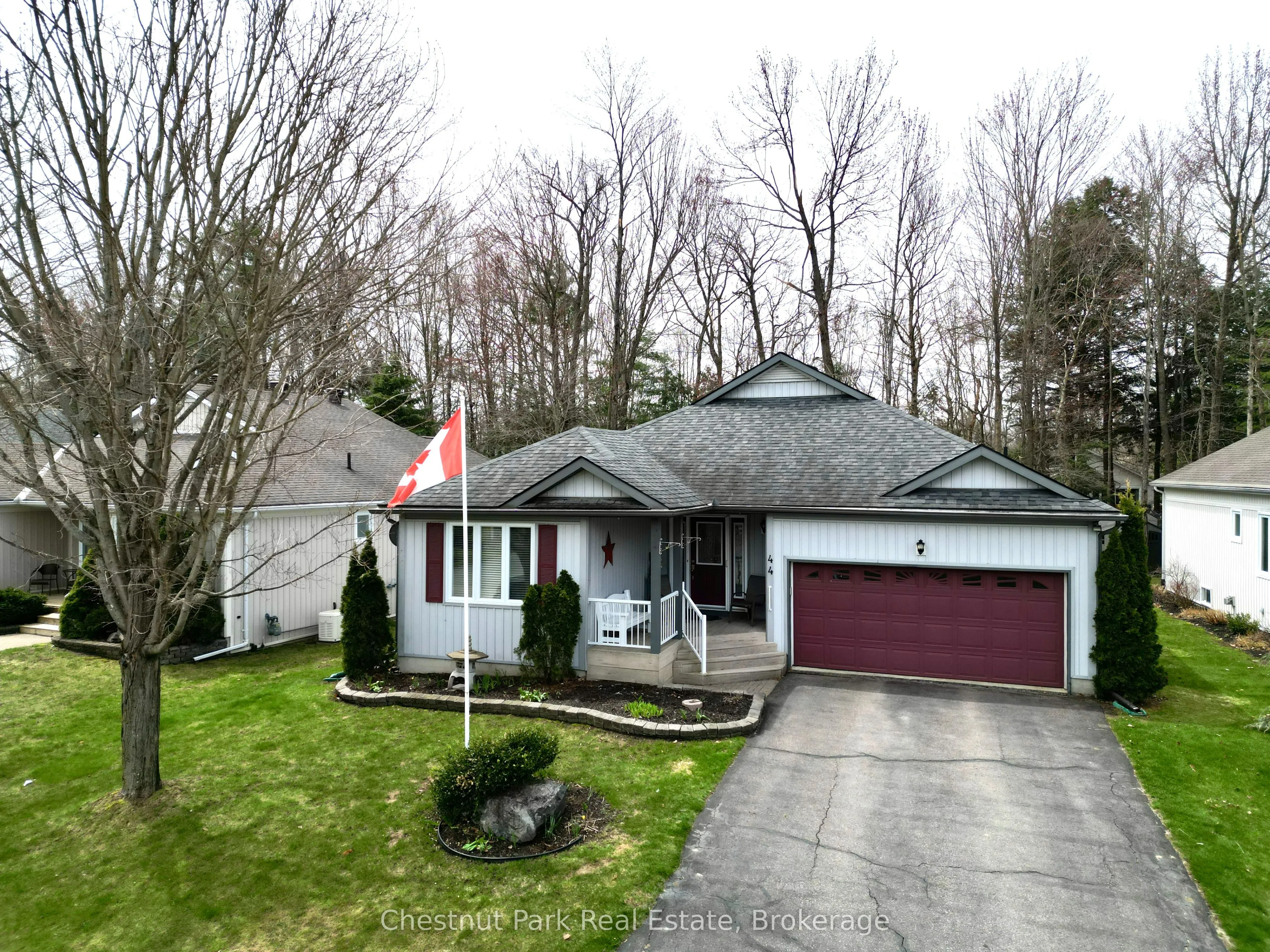 44 Springwood Crescent, Gravenhurst, ON P1P 1Y8