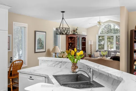 44 Springwood Crescent, Gravenhurst, ON P1P 1Y8