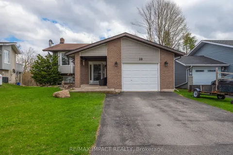 10 Cedartree Lane, Kawartha Lakes, ON K0M 1A0