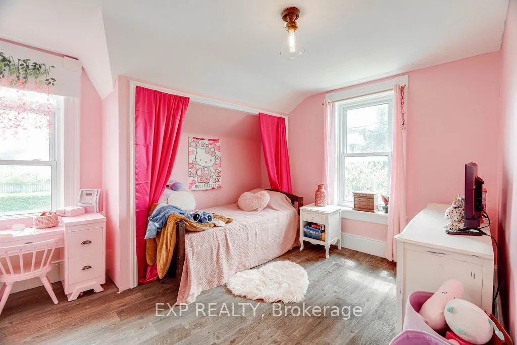 140 William Street, North Middlesex, ON N0M 2A0