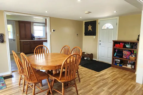 4 Main Street, Elizabethtown-Kitley, ON K0E 1M0