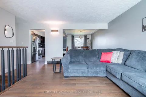 3 Killins Street, West Lincoln, ON L0R 2A0