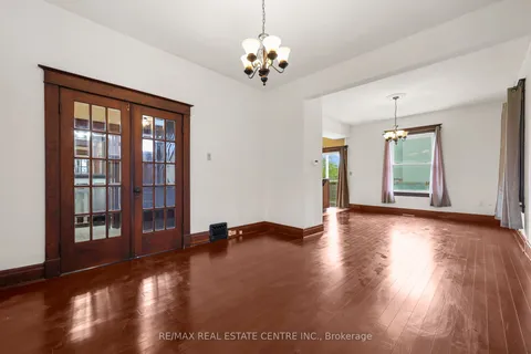 323 Queenston Road, Niagara-on-the-Lake, ON L0S 1J0