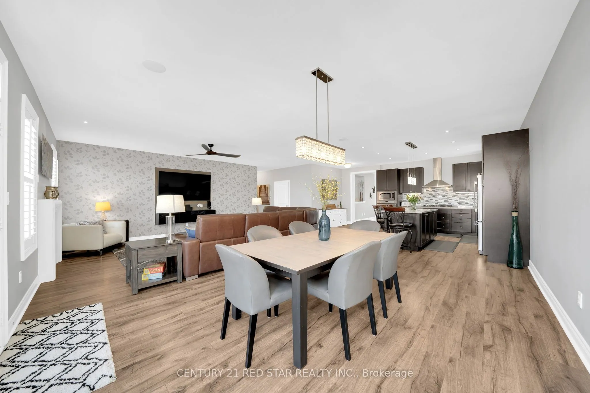 18 Mitchell Crescent, Mono, ON L9W 6W6