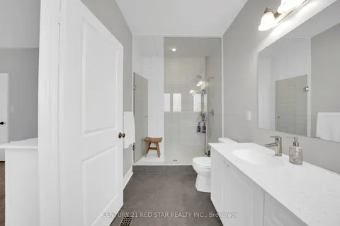 18 Mitchell Crescent, Mono, ON L9W 6W6