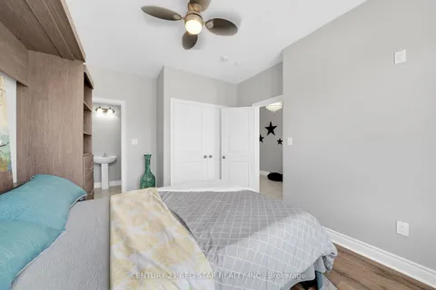 18 Mitchell Crescent, Mono, ON L9W 6W6