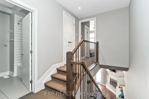 57D Young Street, West Centre Town, ON K1S 5T5