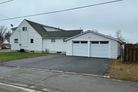 45 Catherine Street, Fort Erie, ON L2A 2G8
