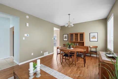 244 Deercroft Avenue, Barrhaven, ON K2J 5J9