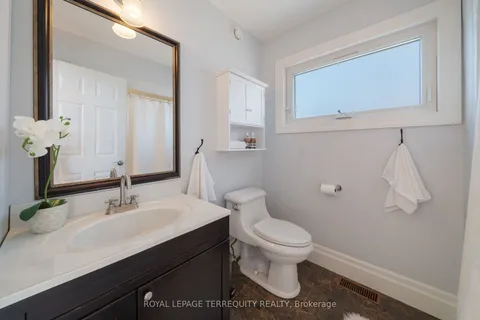 18 Miller Road, Kawartha Lakes, ON K0M 1N0