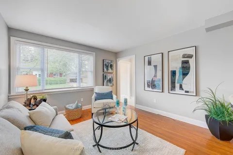 1271 Norman Avenue, London South, ON N6K 2A1
