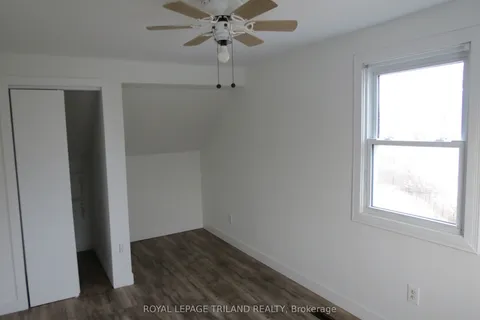 1223 SUNNINGDALE Road, London North, ON N5X 4B1
