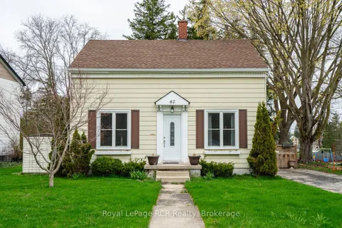 82 7th Street, Hanover, ON N4N 1G4