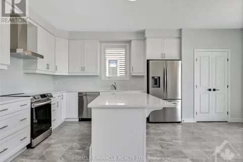 1026 Showman Street, Stittsville - Munster - Richmond, ON K0A 2Z0