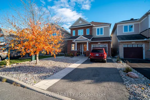 426 Pillett Street, Barrhaven, ON K2J 5S3