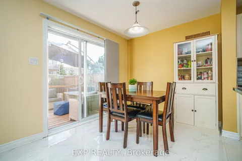 426 Pillett Street, Barrhaven, ON K2J 5S3
