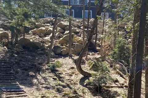 1269 South Ril Lake Road, Lake of Bays, ON P0B 1A0