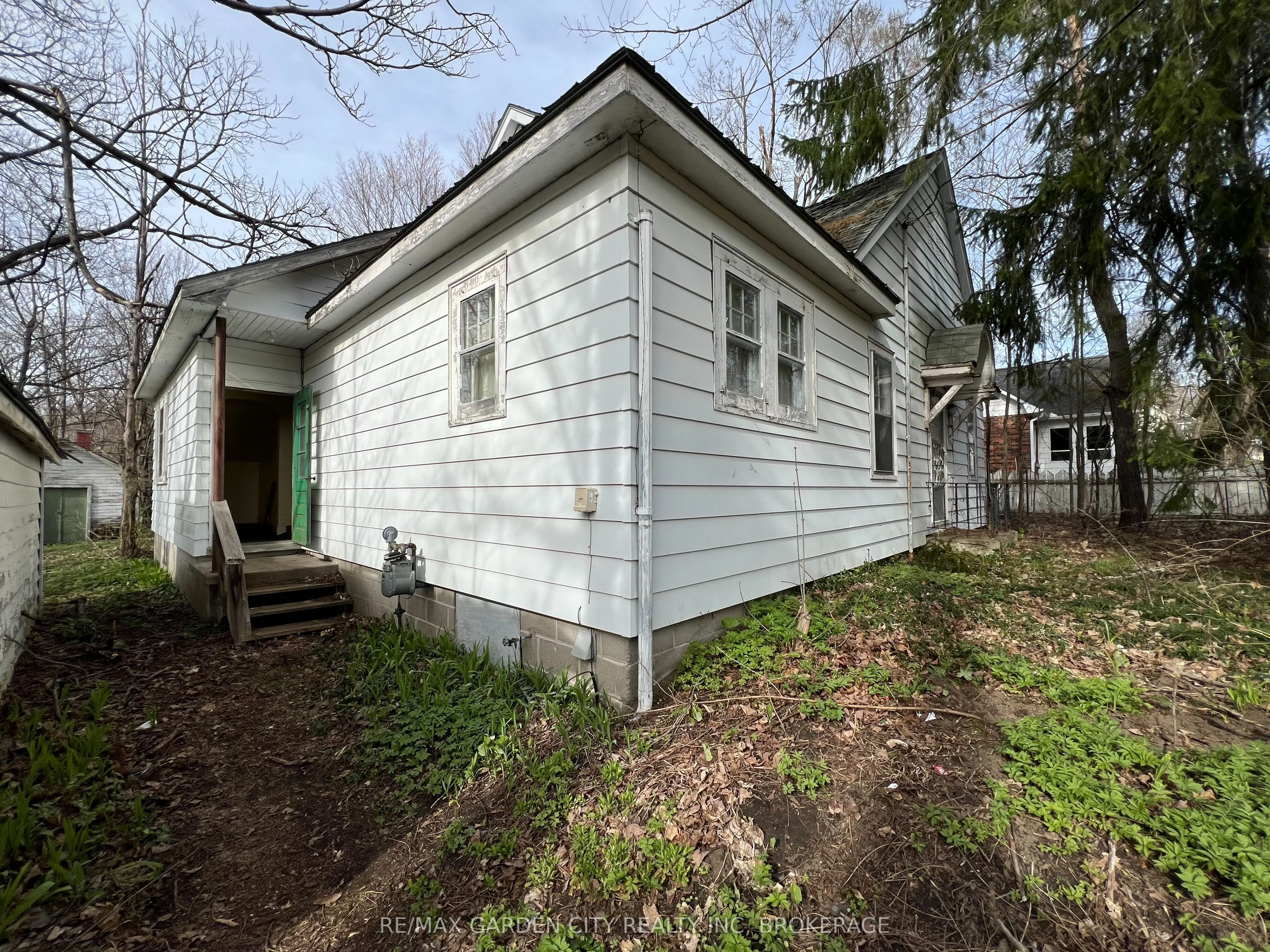 770 Bay Street, Gravenhurst, ON P1P 1G7