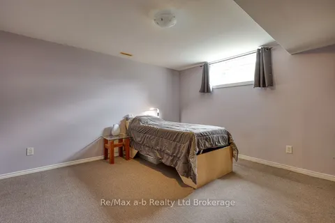 1 Feltz Drive, Ingersoll, ON N5C 4E9