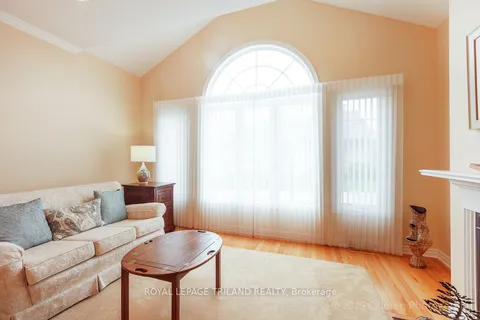 600 Hyde Park Road, London North, ON N6H 5W8