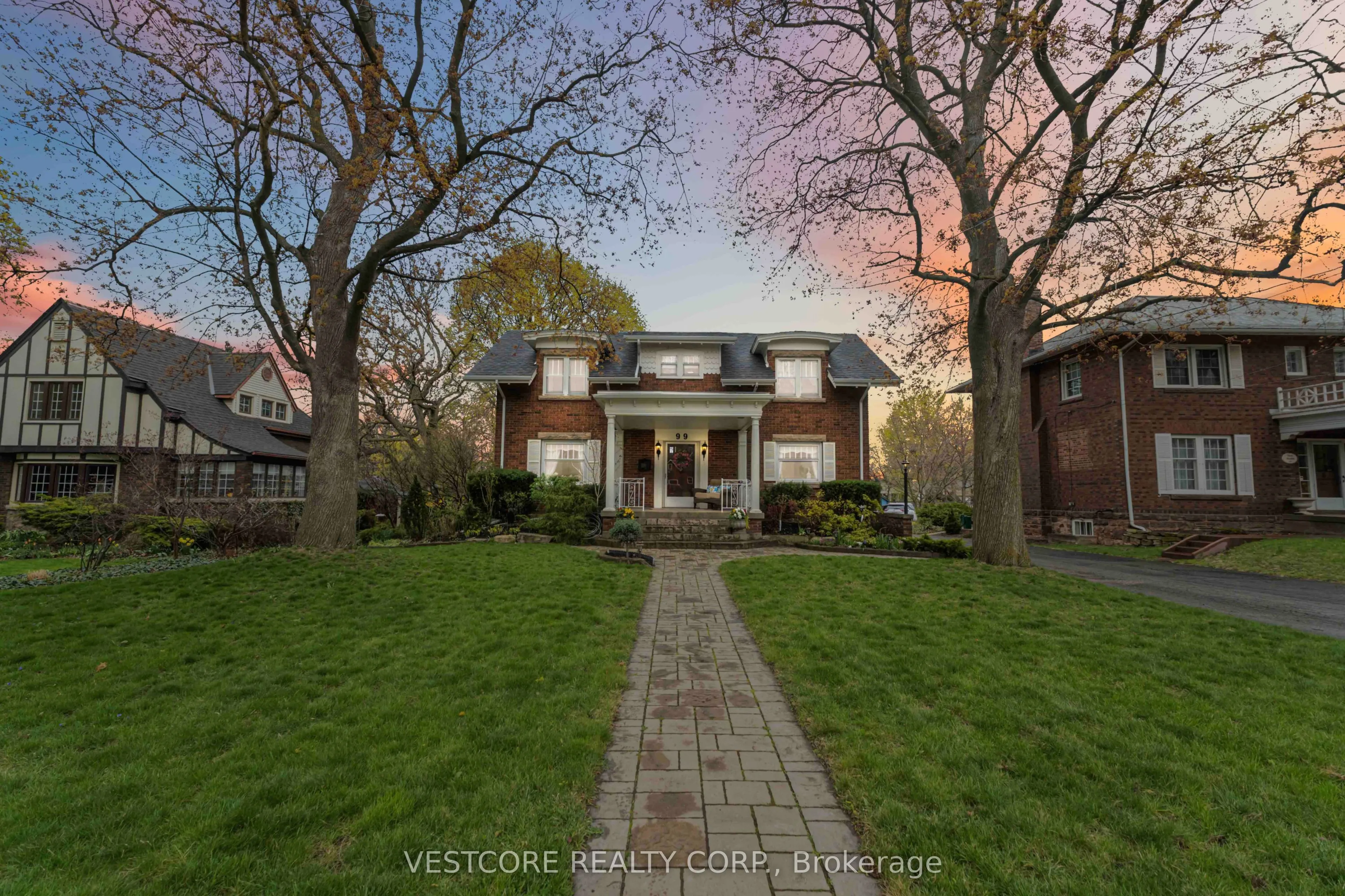 99 Main Street, Grimsby, ON L3M 1N6