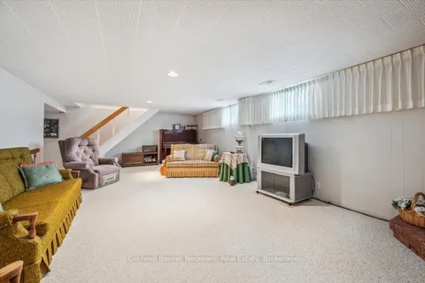 13 Campion Avenue, Guelph, ON N1H 5L2