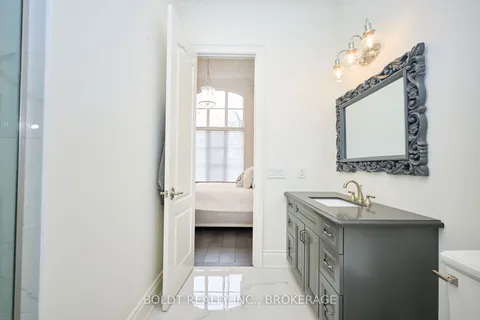 25 ARBOURVALE COMMON Road, St. Catharines, ON L2T 3B7