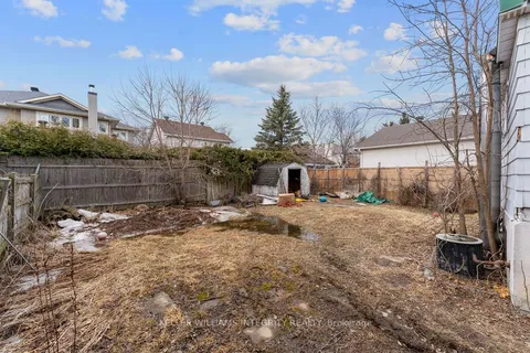 924 Beauchamp Avenue, Orleans - Convent Glen and Area, ON K1C 3A8