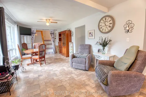 1073 Cox Road, Frontenac, ON K0H 1B0