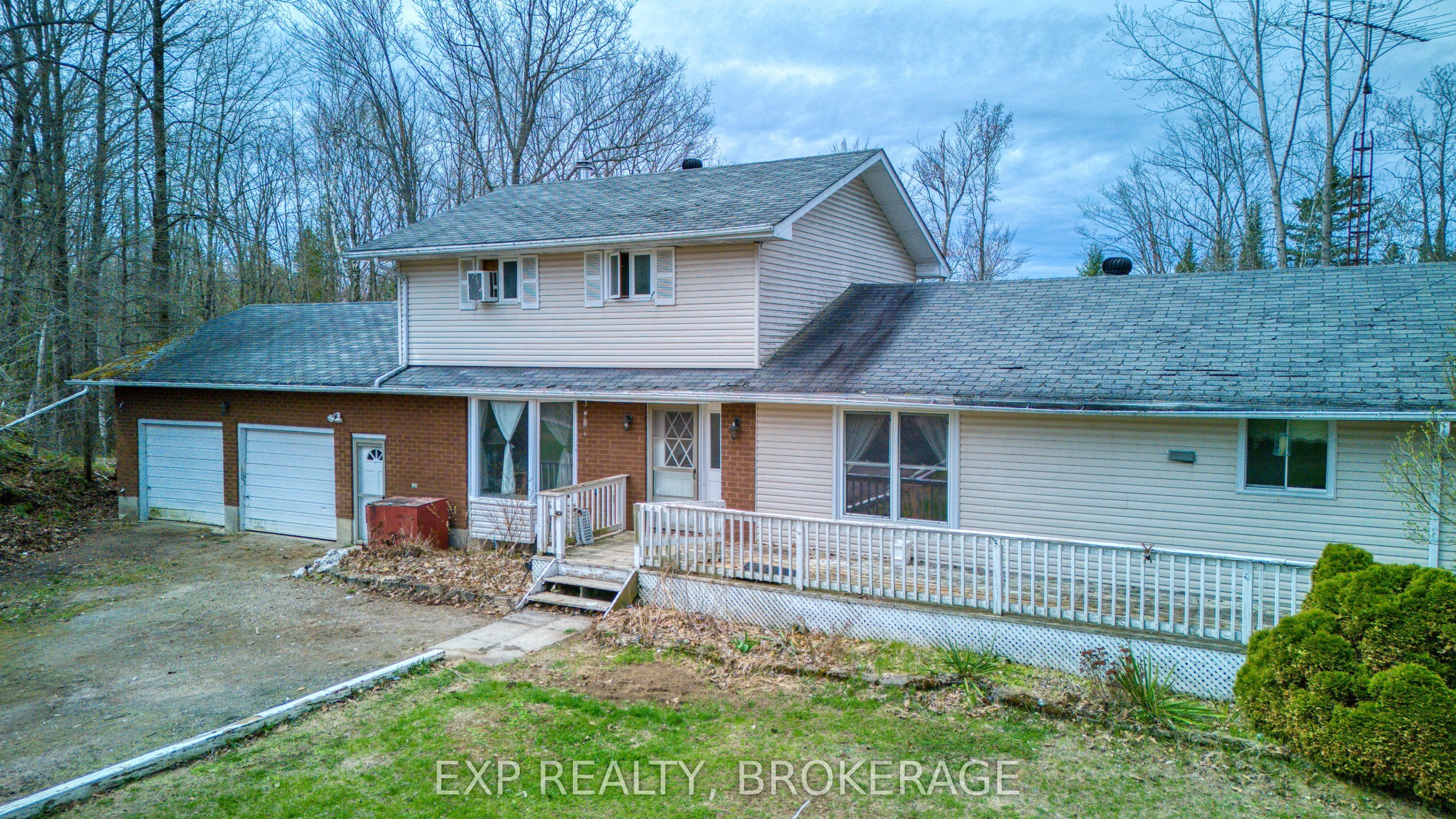 2281 Upper Flinton Road, Addington Highlands, ON K0H 1P0