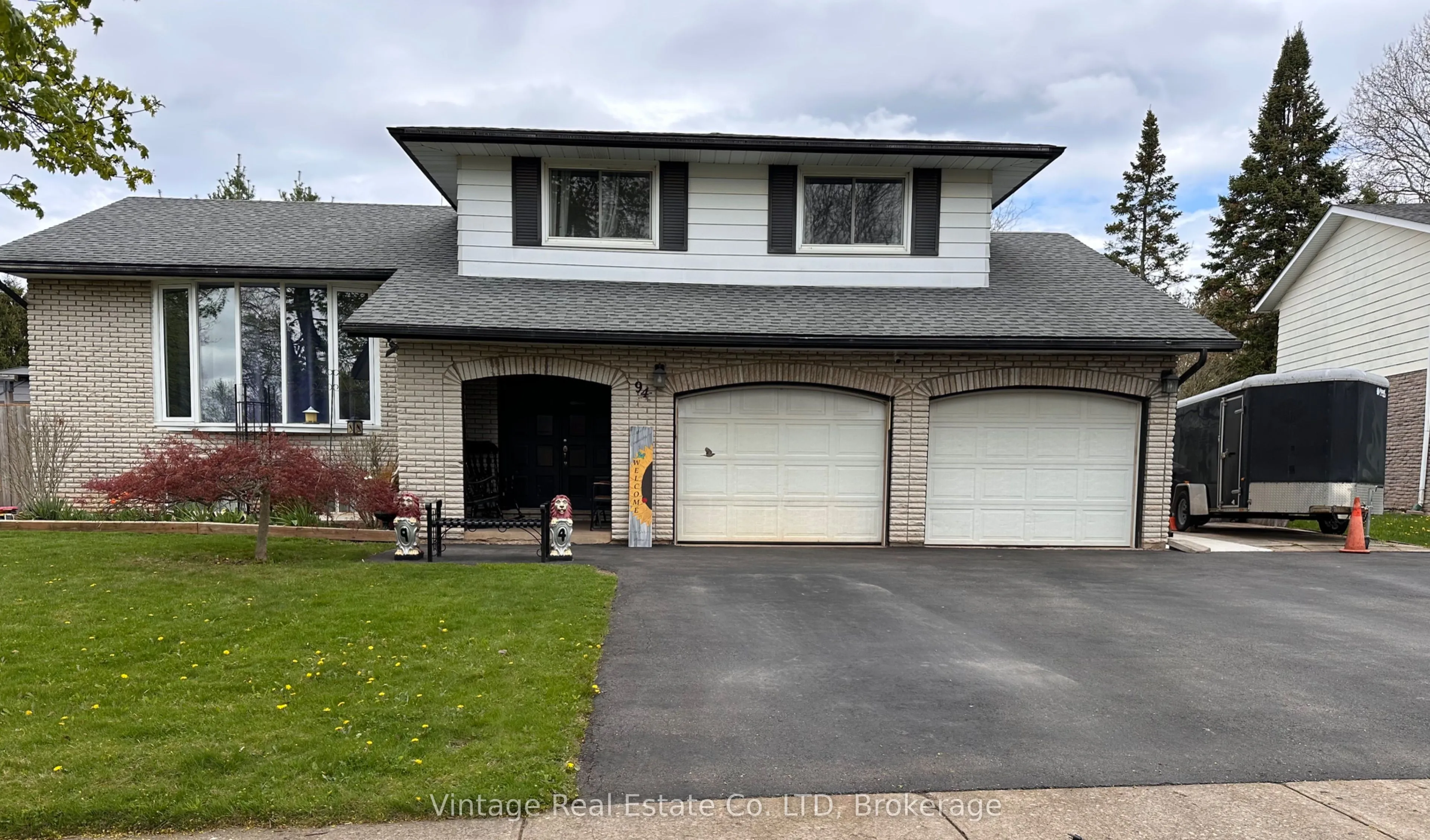 94 Rolling Acres Drive, Welland, ON L3C 3N7
