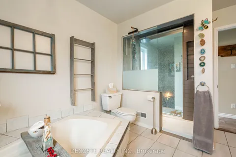 22591 County 10 Road, North Glengarry, ON K0B 1H0