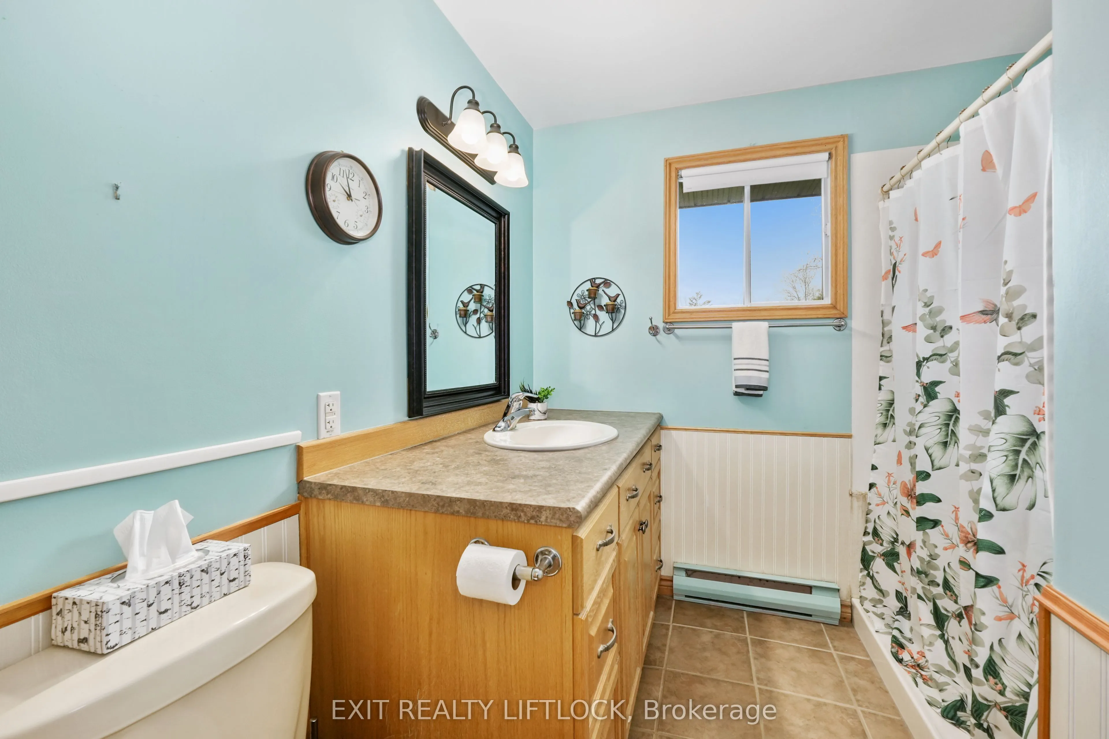 1268 Buckhorn Road, Selwyn, ON K0L 2H0