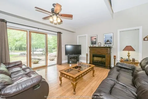 2411 Hwy. 118 E. Highway, Bracebridge, ON P1L 1X1