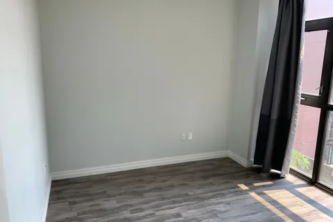 112 King Street, Hamilton, ON L8N 1A8