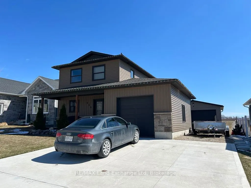 660 Gloria Street, North Huron, ON N0G 2W0