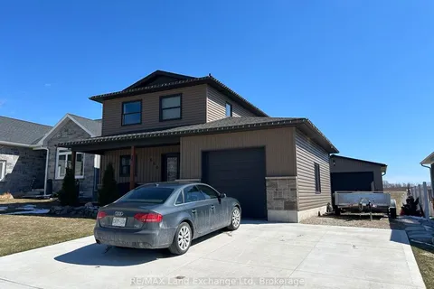 660 Gloria Street, North Huron, ON N0G 2W0