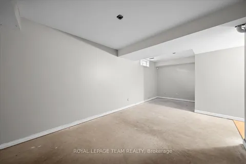 73 Carillon Street, Vanier and Kingsview Park, ON K1L 5Y6