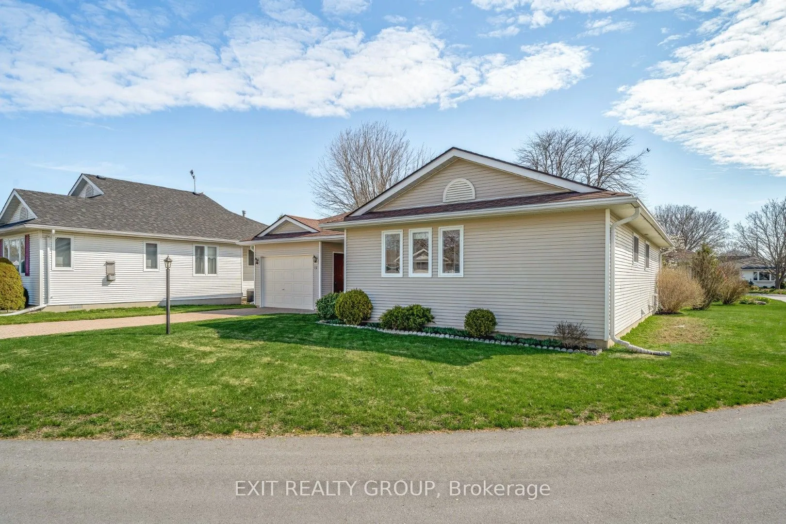 11 Monroe Court, Prince Edward County, ON K0K 3L0