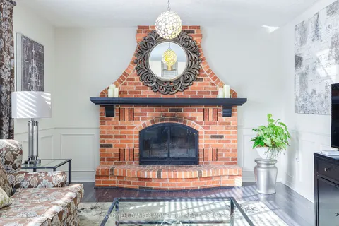 2 Greenvale Court, Pelham, ON L0S 1E1