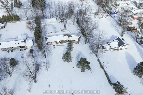 3880 Dundas Street, Thames Centre, ON N5V 5C6
