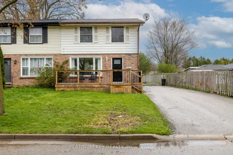 404 Crawford Street, London South, ON N6C 3B3